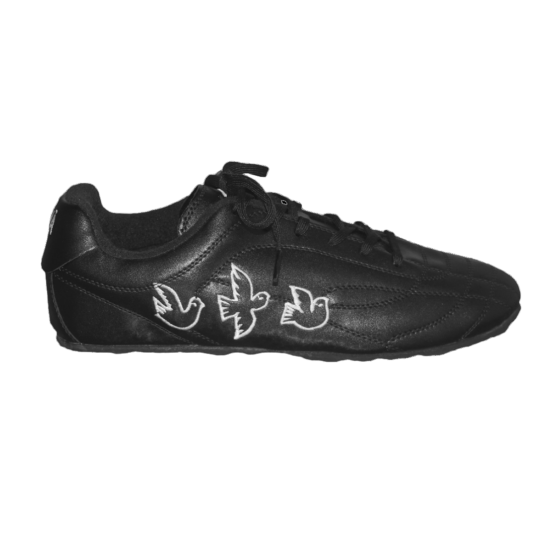 "MỘT NHÀ" Sneakers – Soulvenir x TonTon Garment