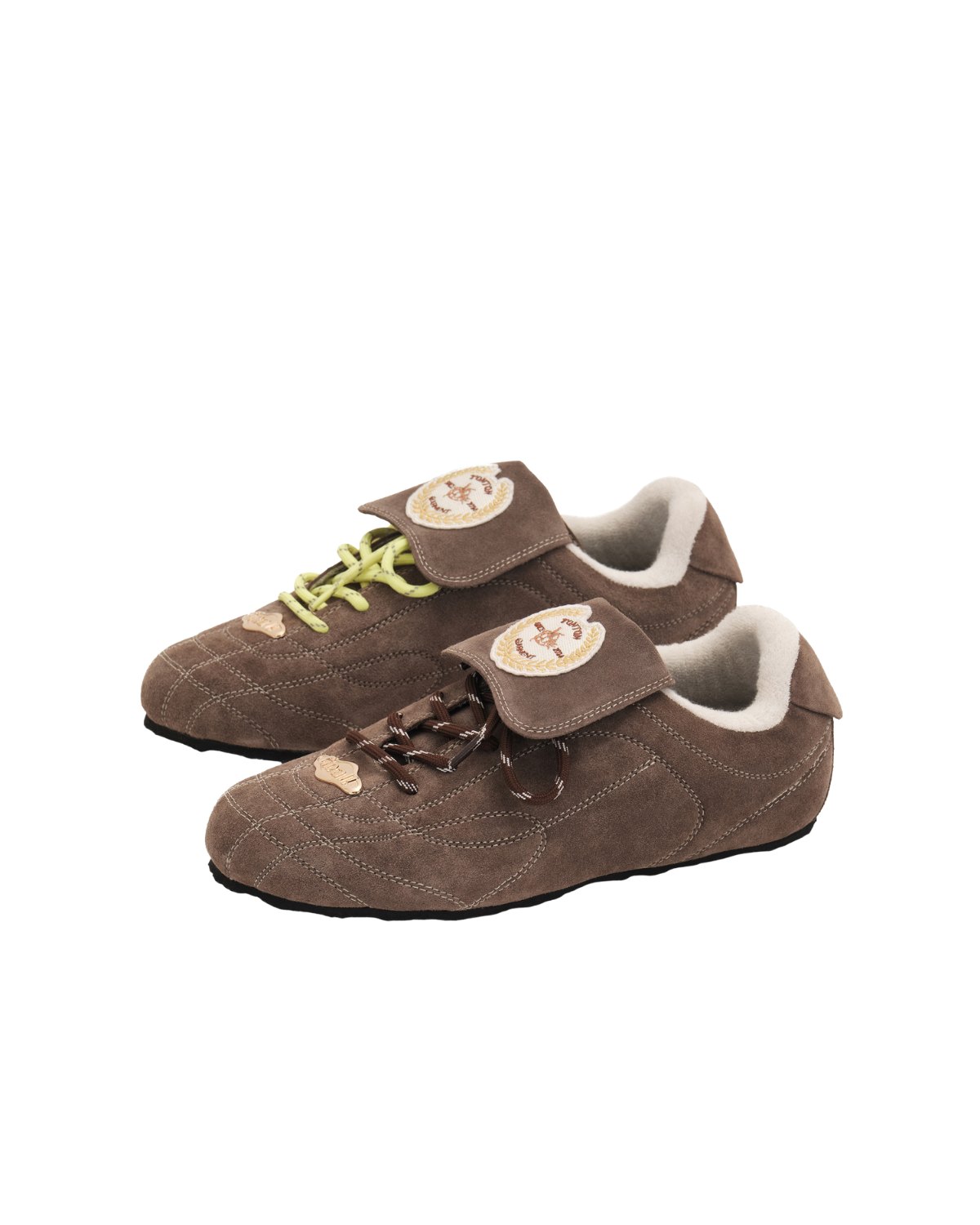 RISING STAR 01 – Choco Suede